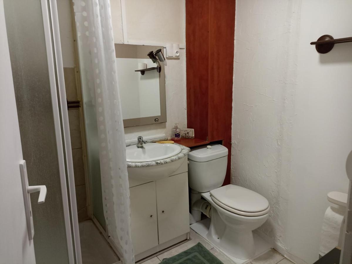 Ancienne Boulangerie Bed & Breakfast Saint-Sauveur-en-Puisaye Ngoại thất bức ảnh